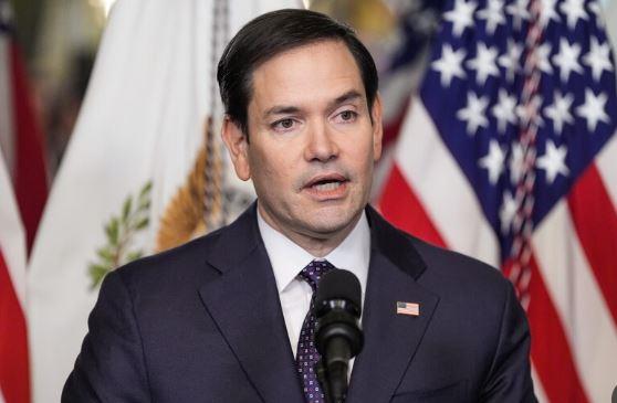 وزير الخارجية الأمريكي نشرة أخبار المساء: وزير الخارجية الأميركي يؤكد ان عددا إضافيا من الدول العربية ستطبع مع إسرائيل ويعلن عن شرط إسرائيل لمشاركة دول في القوة الدولية لمراقبة وقف النار