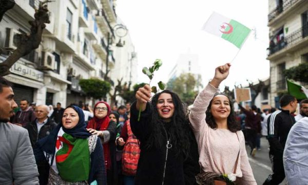 الناشطات في الجزائر