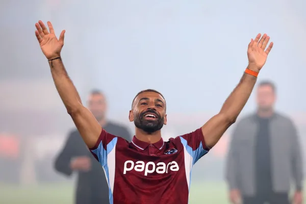 محمد صلاح بقميص طرابزون التركي