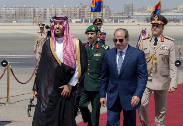 محمد بن سلمان في القاهرة .. تنسيق بقلب معركة الملاحة الدولية