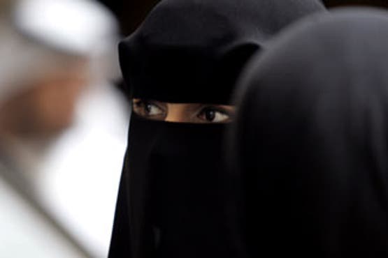 أوروبا تتوسع في حظر النقاب