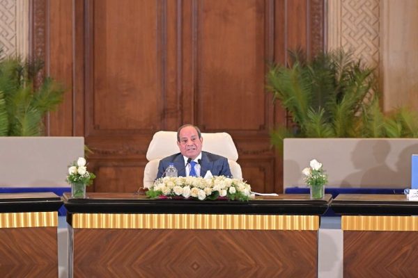 السيسي خلال مشاركته في منتدى مصر